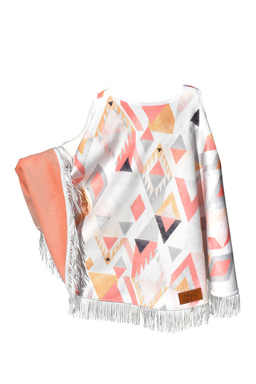 Sleeveless wearable pool blanket